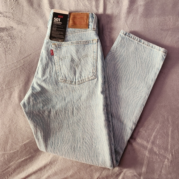 Levi's Women's 501 Original Cropped Jeans - Denim Blue - Picture 7 of 10